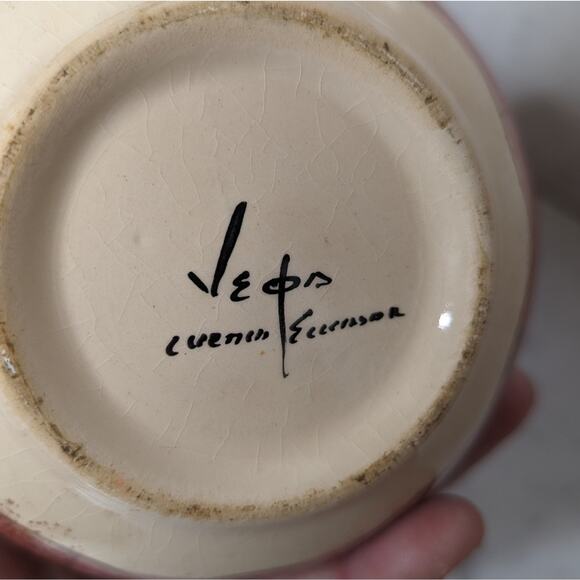 Vintage Eduardo Vega ceramic pottery lidded jar vase made in Equador - Picture 5 of 8